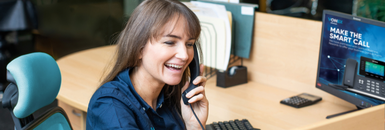 woman on call with Vonex's customer