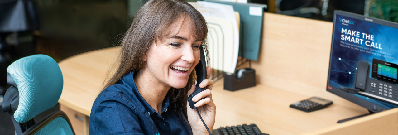 woman on call with Vonex's customer